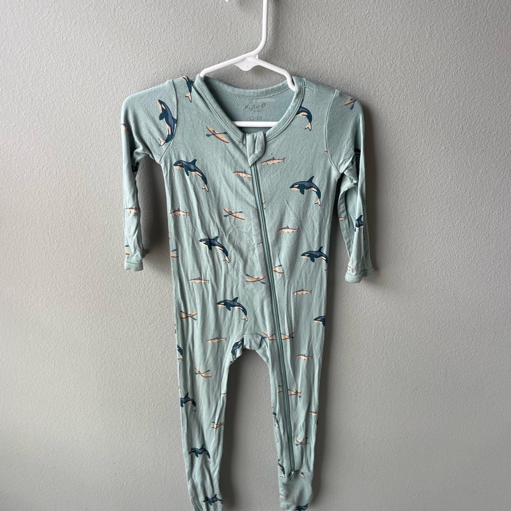 Kyte Baby Unisex Zippered Bamboo Footie in Print Coastline